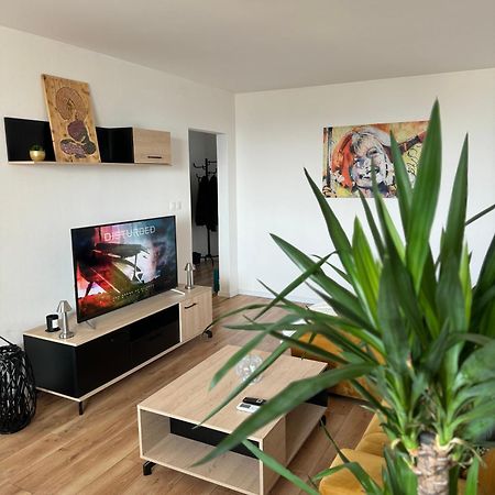 Modern Central Apartment Nitra Ngoại thất bức ảnh